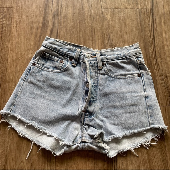Levi's Pants - Vintage Levis 501 jean shorts Sz 27